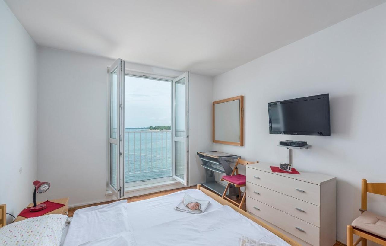 Peskera Apartments Tomicic Porec Exterior photo