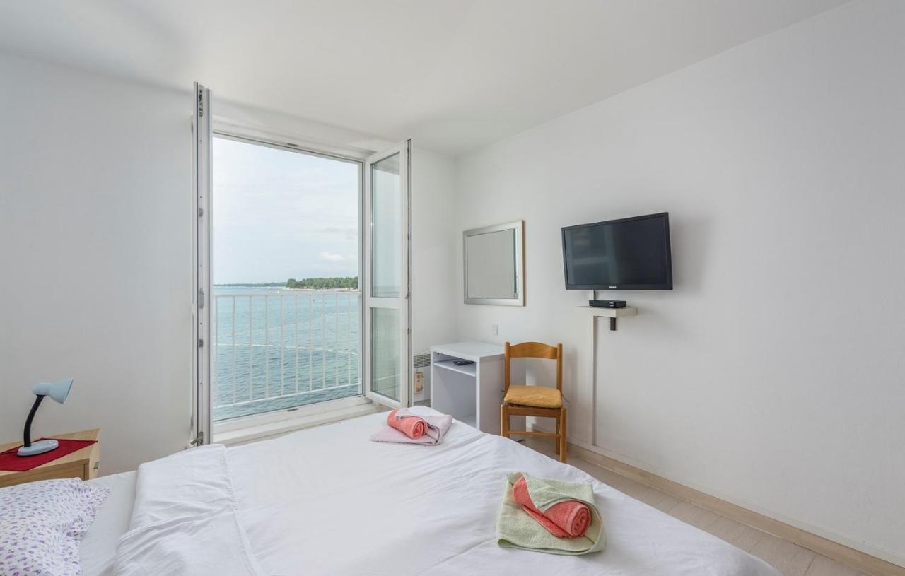 Peskera Apartments Tomicic Porec Exterior photo