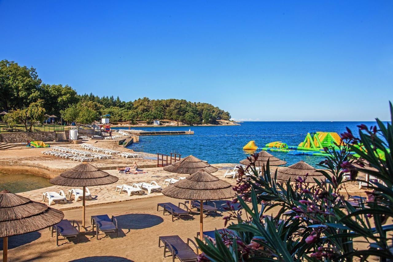 Peskera Apartments Tomicic Porec Exterior photo
